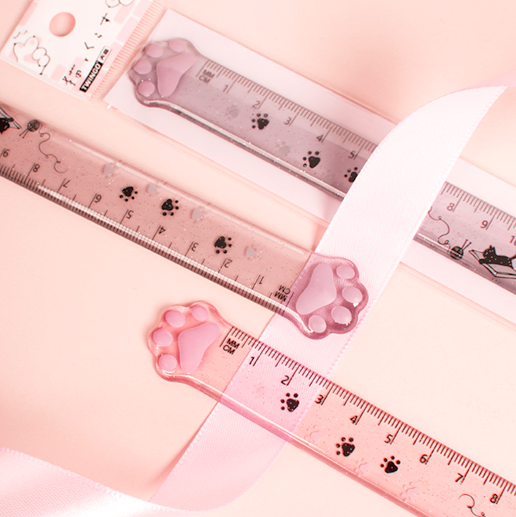 Cat Paw Ruler