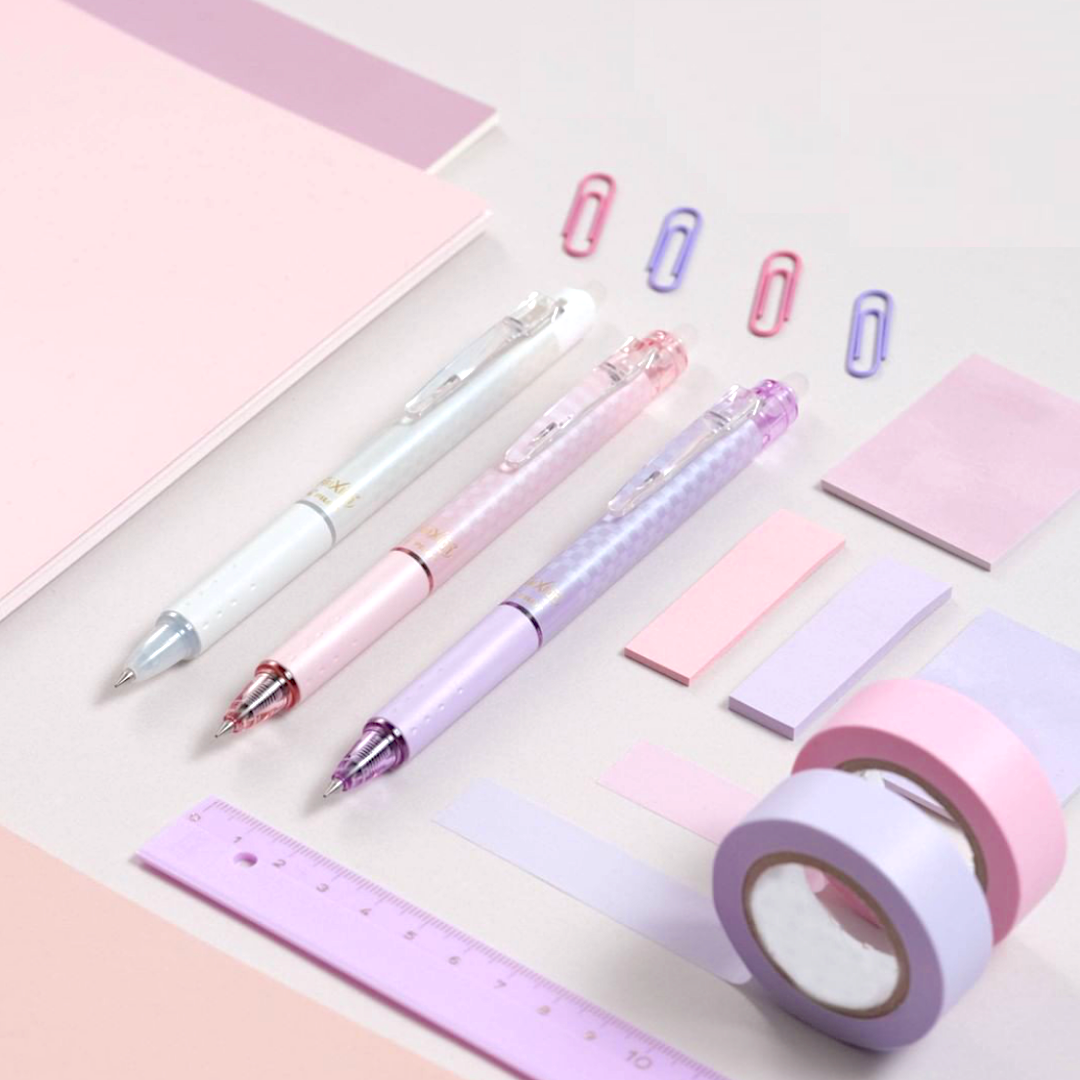 Pilot FriXion Ball Knock Retractable Gel Pen - 0.5 mm - Block Check Series