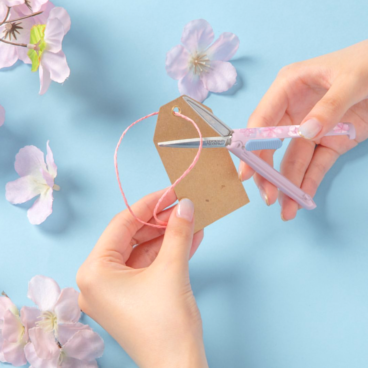 Sun-Star Stickyle Slarino Compact Scissors