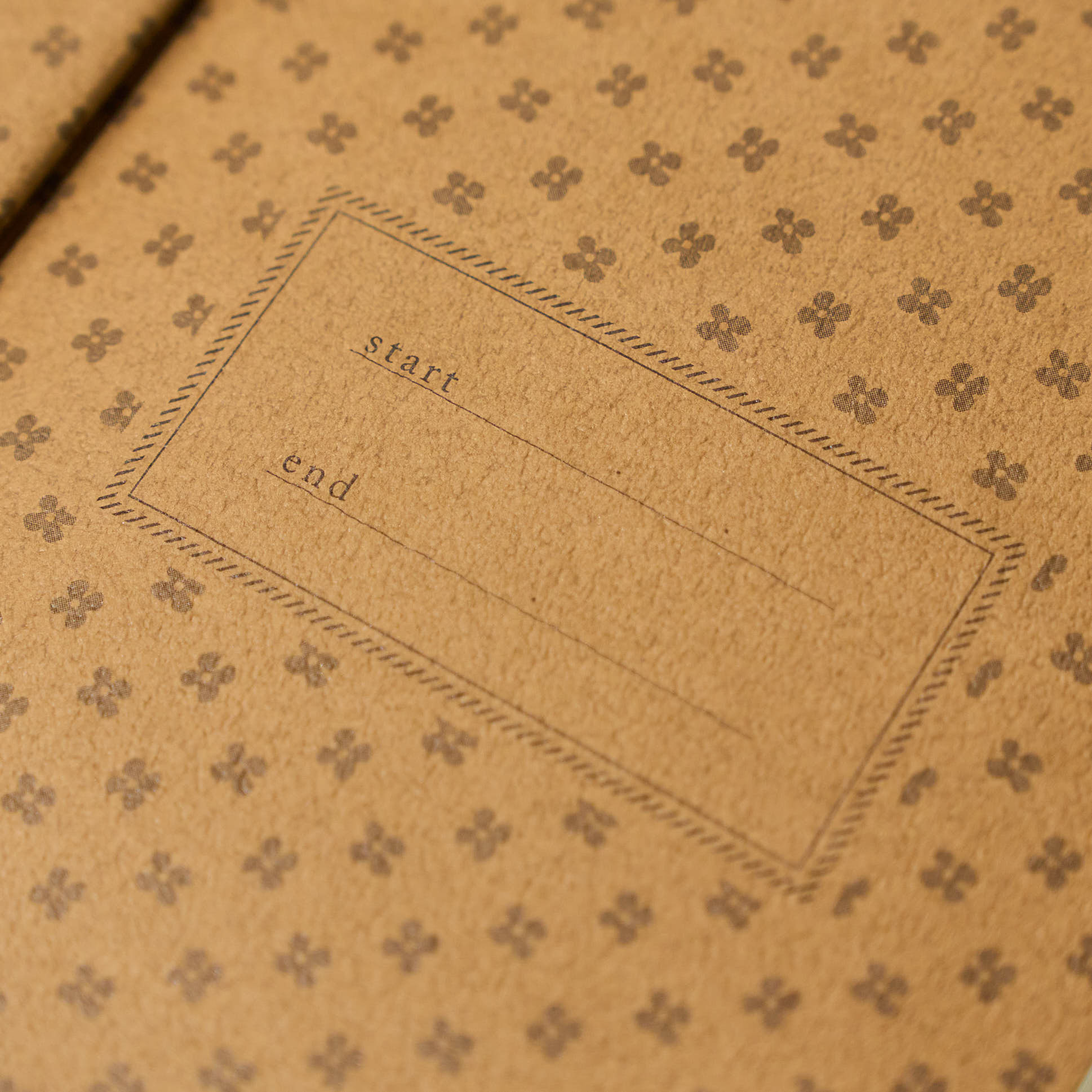 1 Day 1 Page Foil Stamped Clothbound MD Diary / MIDORI
