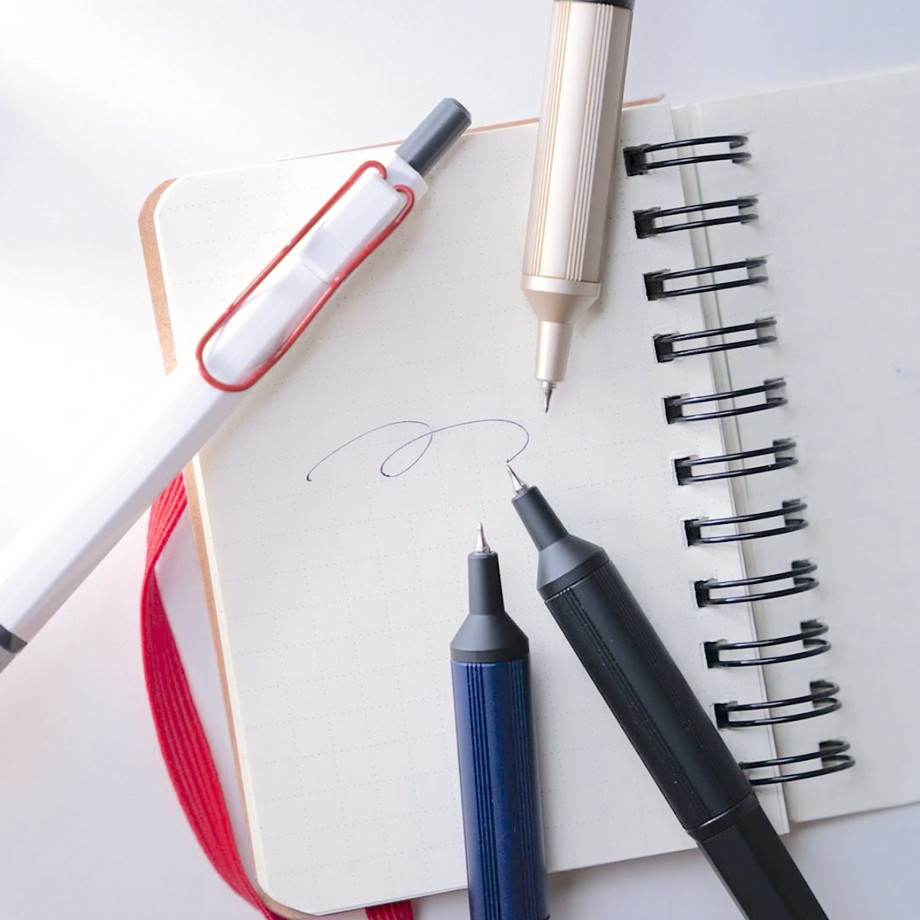 Uni Jetstream Edge Ballpoint Pen - 0.28 mm