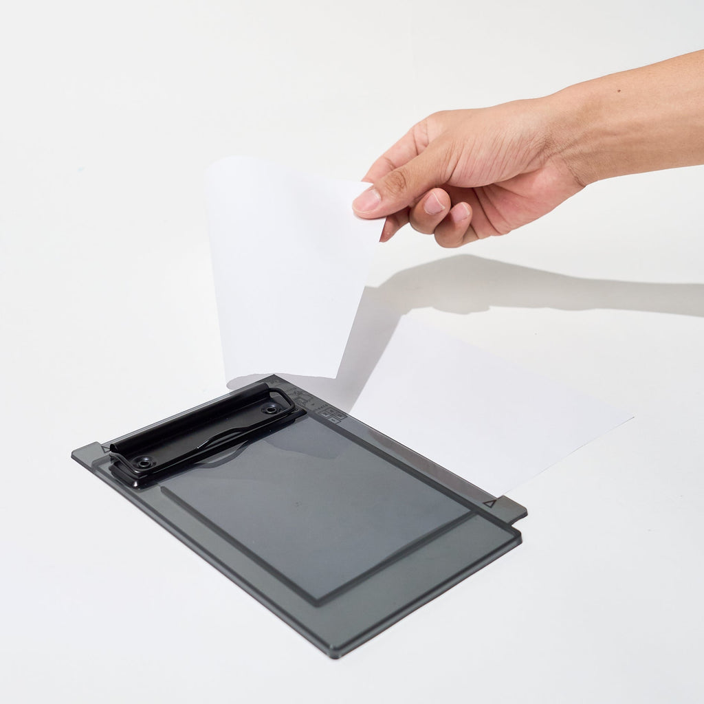 YonBun Cuts Paper Cutter / Kutsuwa