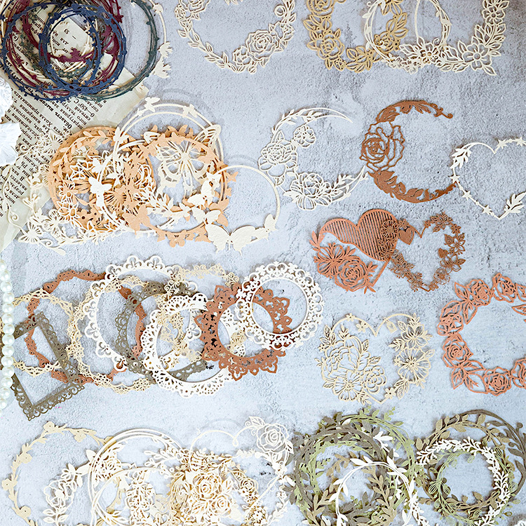 Botanical Wreath Decorative Scrapbooking Paper