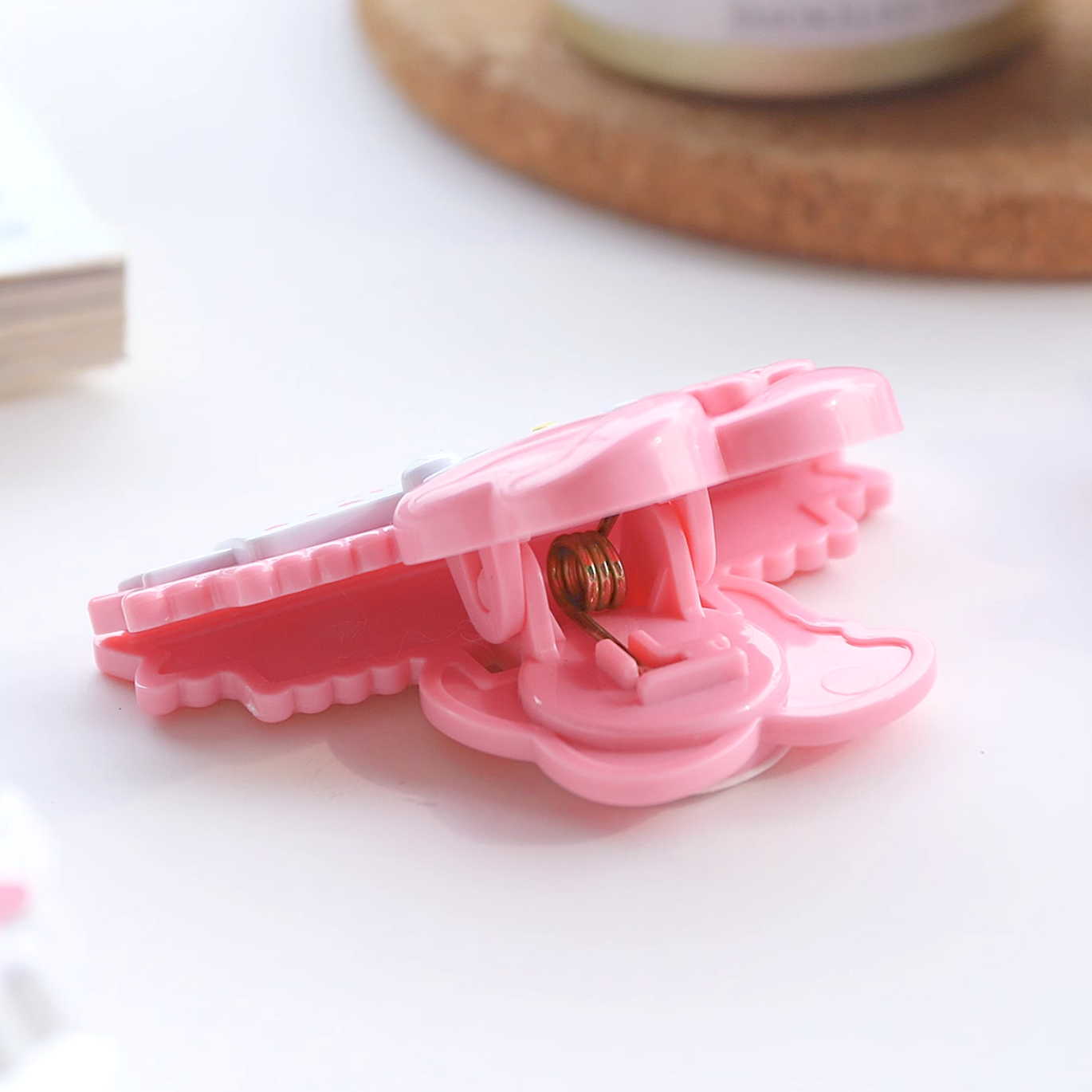 Hello Kitty & My Melody Binder Clip