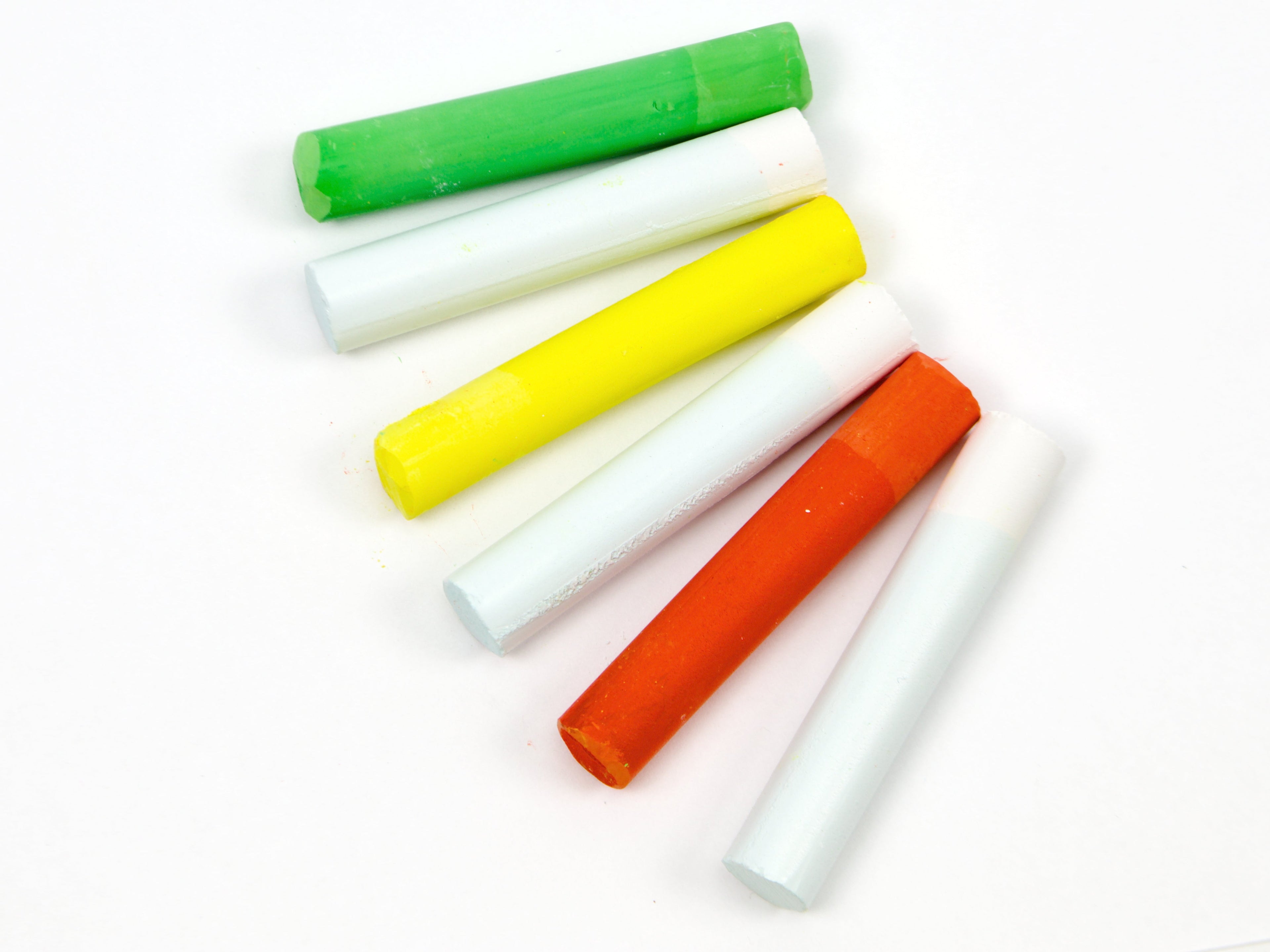 Rikagaku School Dustless Chalk Vitamin Set