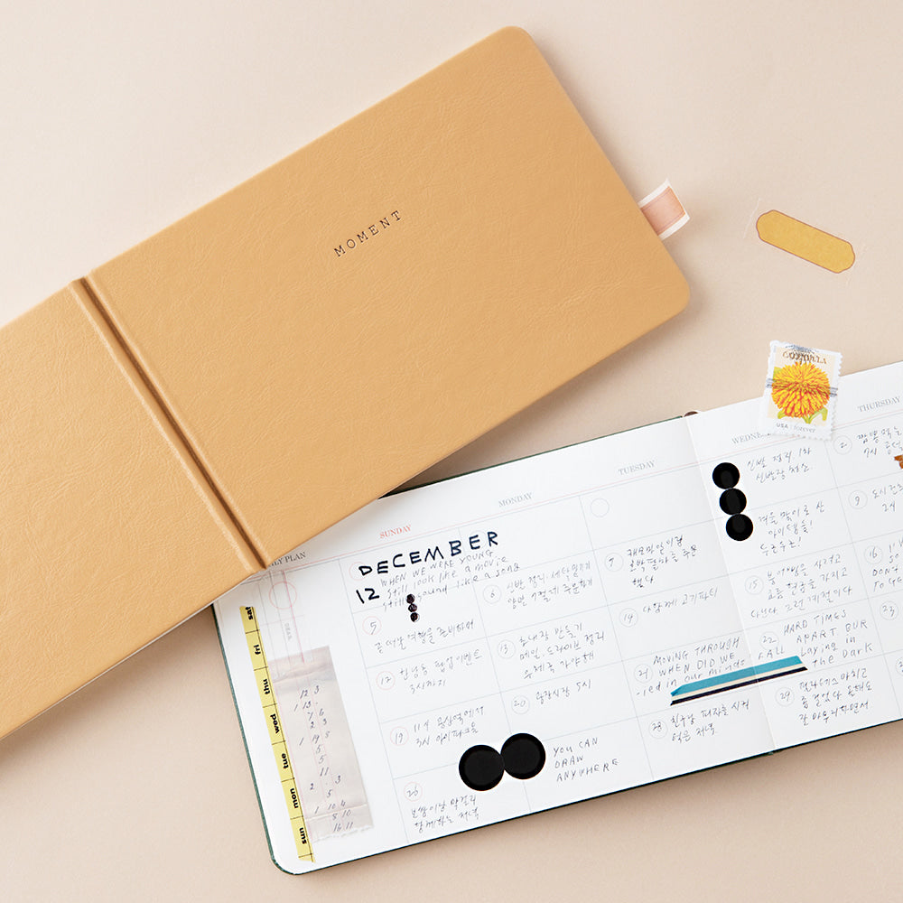 Livework Moment Undated Weekly & Monthly Planner - Forest