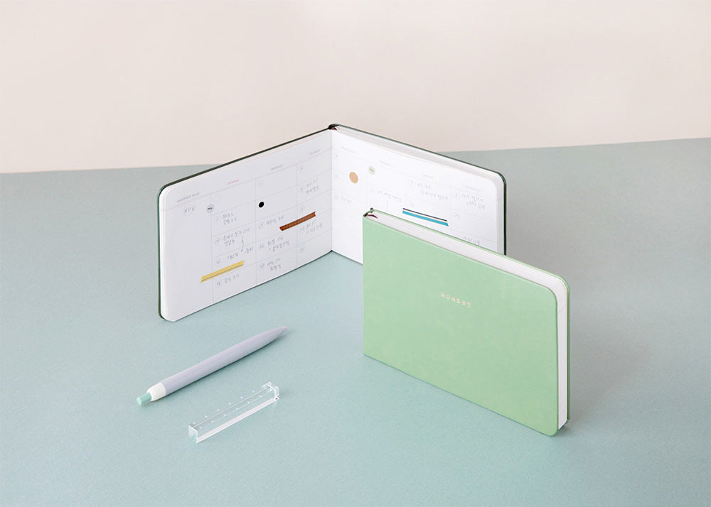 Livework Moment Undated Weekly & Monthly Planner - Forest