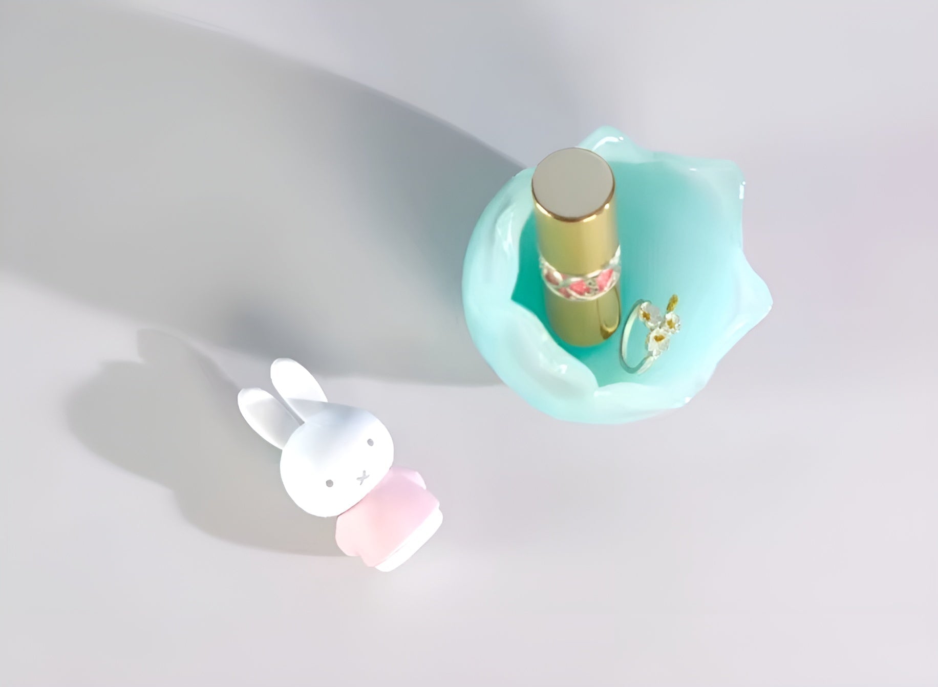 Miffy Tulip Treasure Pot – Removable Figure Jewelry Holder - Surprise Box