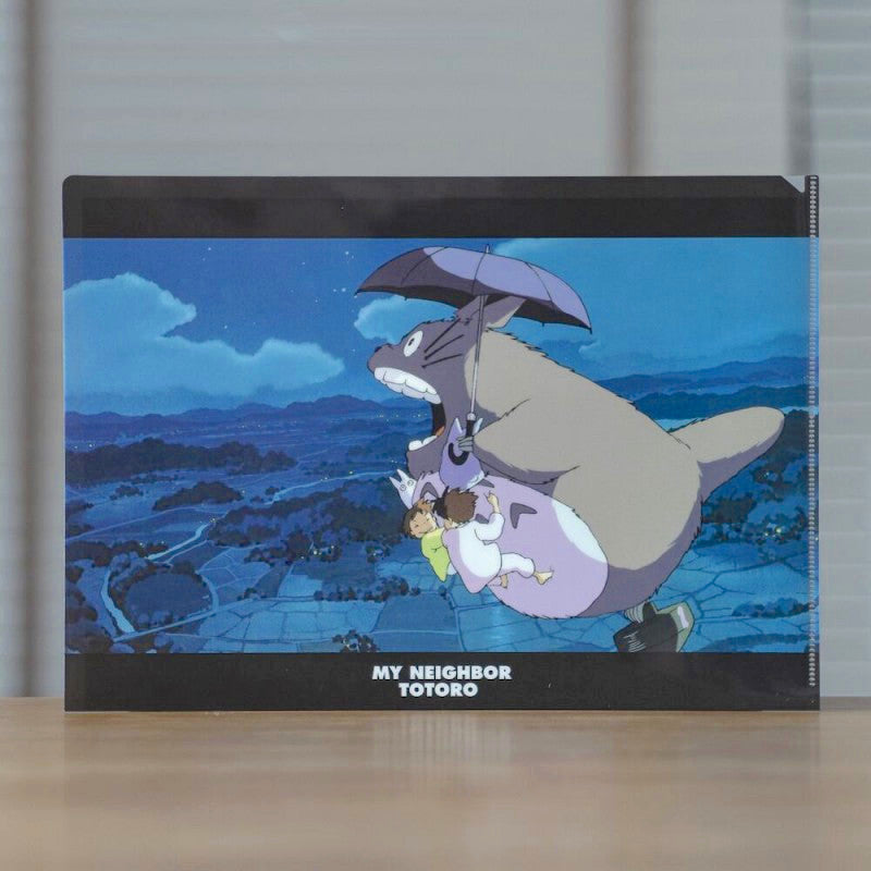 My Neighbor Totoro A4 Clear Folder - Flying With Totoro