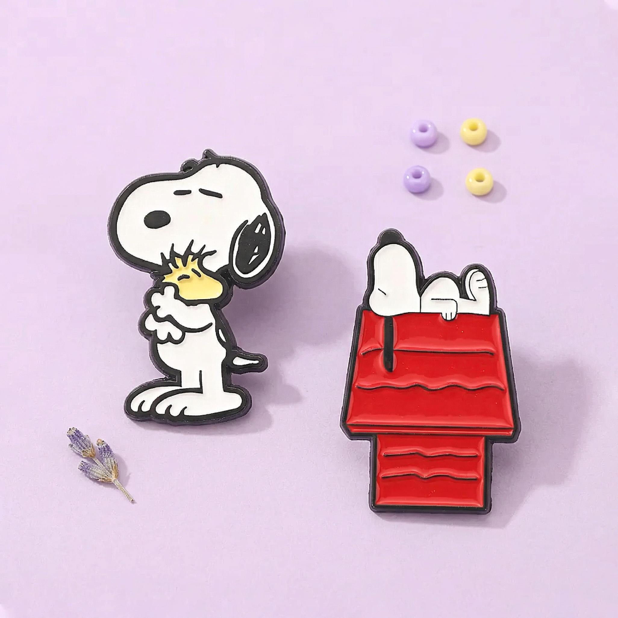 Peanuts Snoopy Enamel Pin - Happy Days