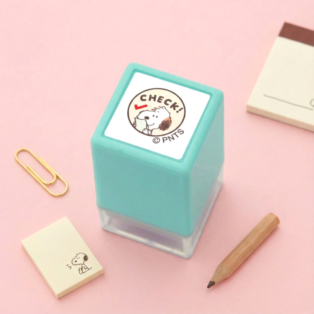 Peanuts Snoopy Pre-Inked Character Stamps