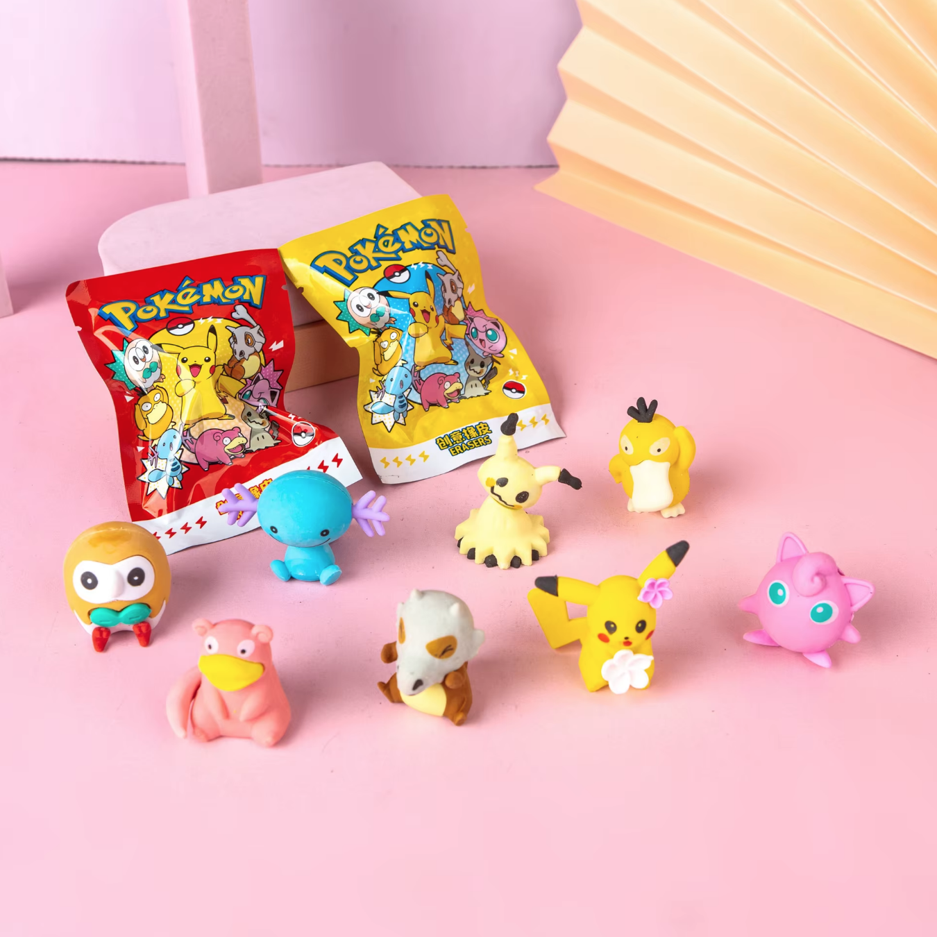 Pokémon Figure Eraser - Surprise Pack - Limited Candy Quest Collection