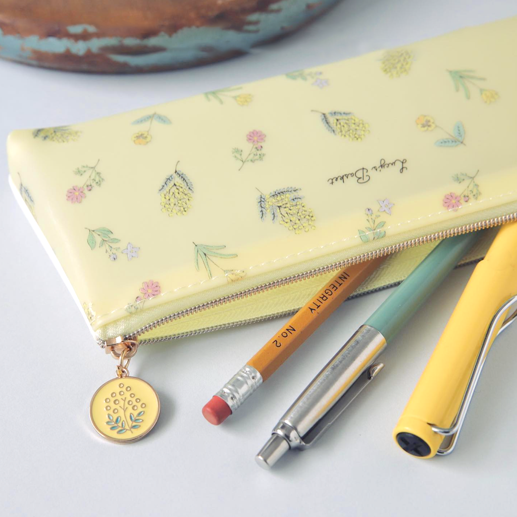 Ryu-Ryu Lucy's Basket Pencil Case