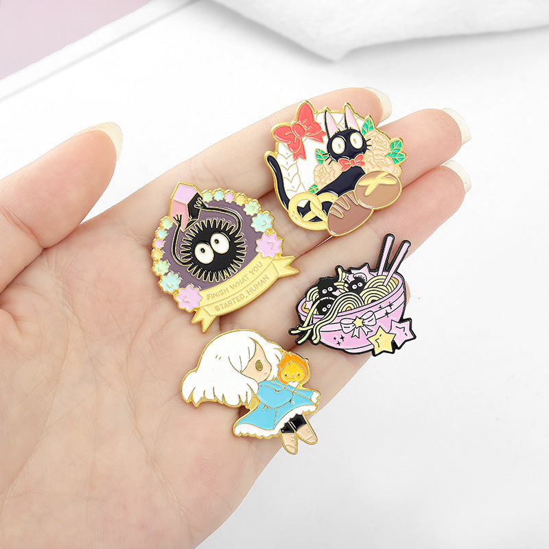 Susuwatari Ramen Enamel Pin