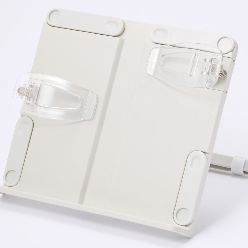 Clip-Style Book Stand / Raymay Fujii
