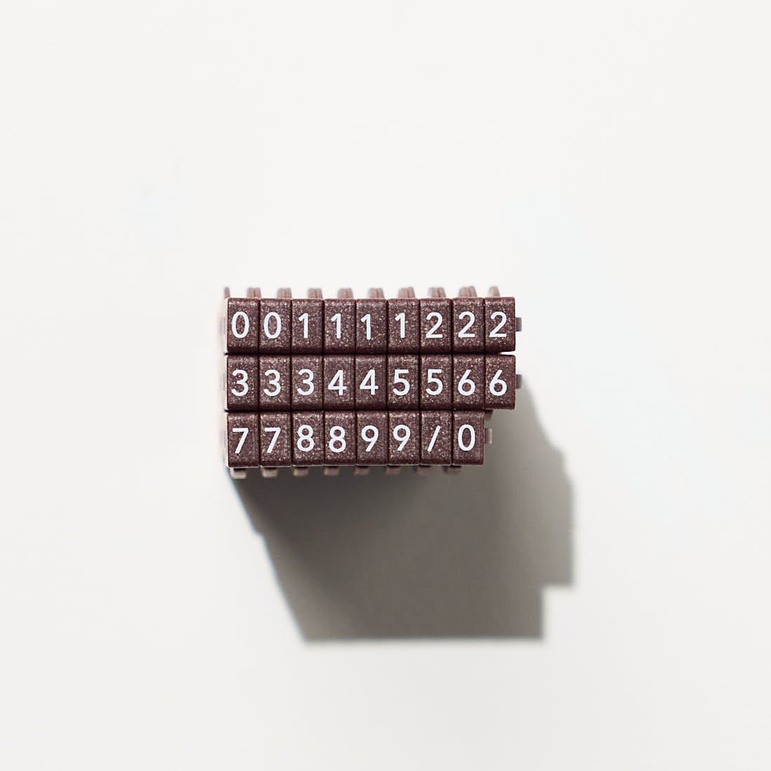 Connected Calendar Stamp / Shachihata