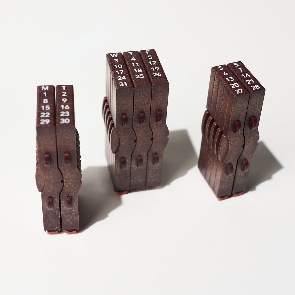 Connected Calendar Stamp / Shachihata