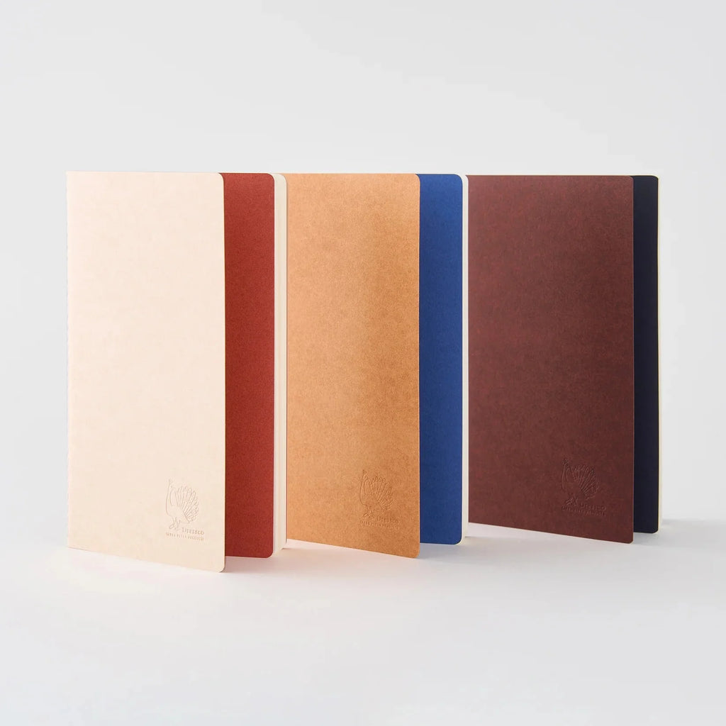 Dressco Cordoba Stitch Notebook Bookcase Set / TAKEO PAPER PRODUCTS