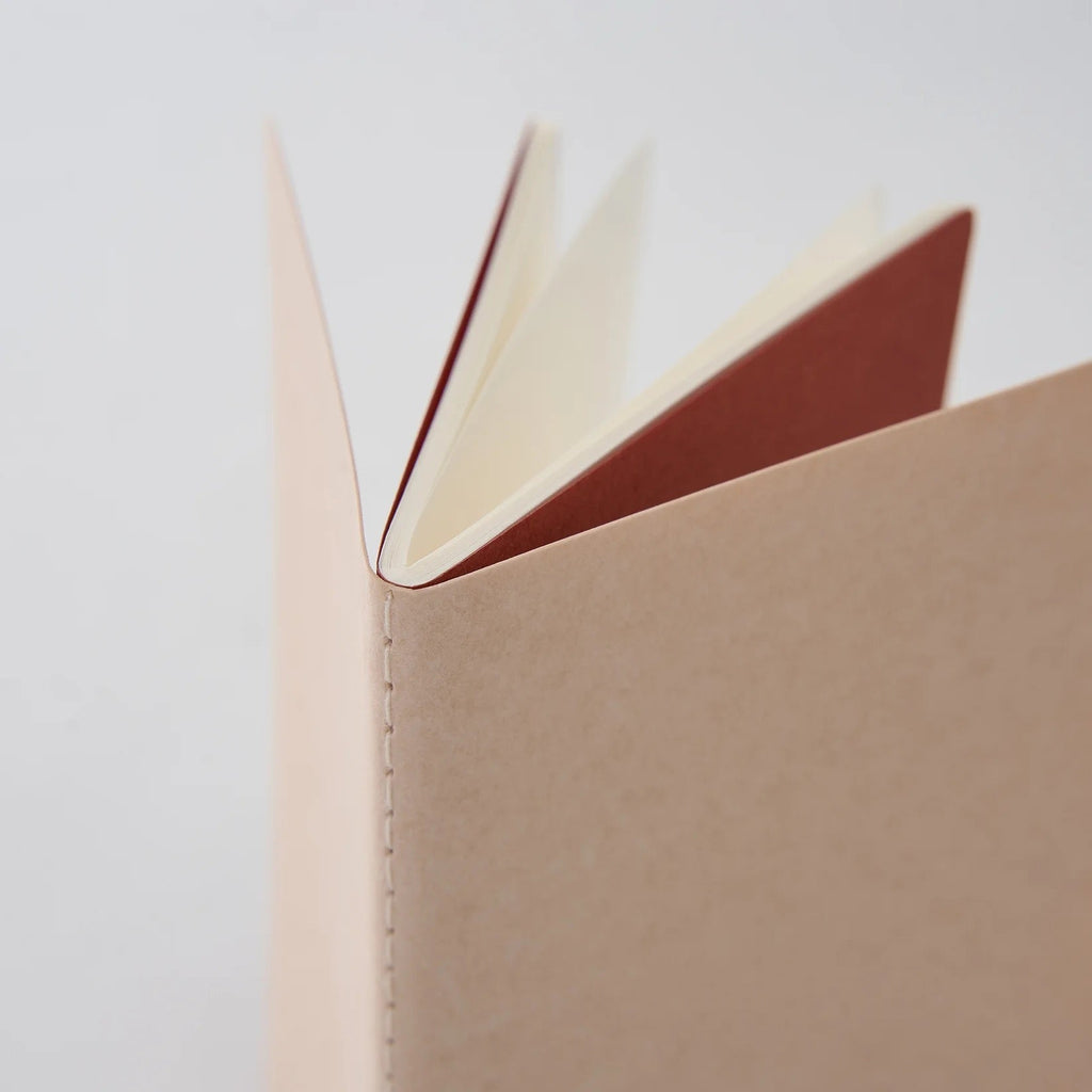 Dressco Cordoba Stitch Notebook Bookcase Set / TAKEO PAPER PRODUCTS