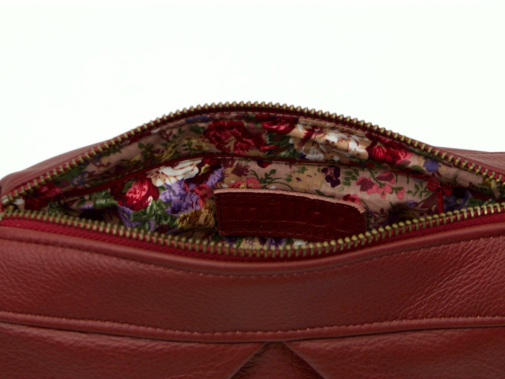 milloo Estia Accessory Bag Burgundy