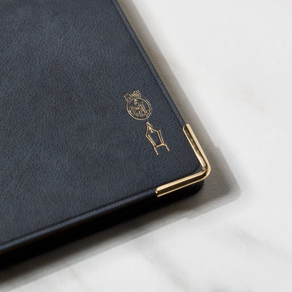 Fleek Diary 2025 / kleid