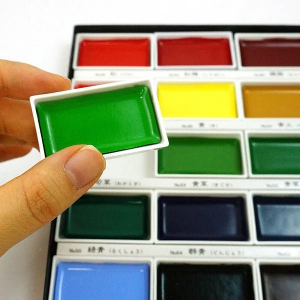 Gansai Tambi Watercolor Set / Kuretake
