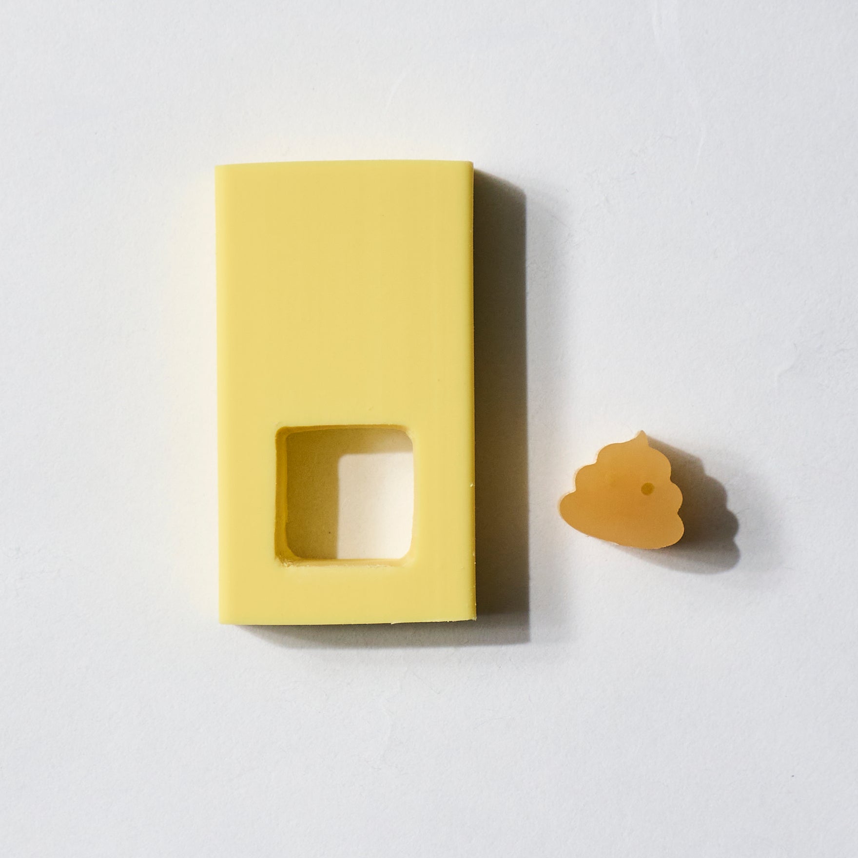 Golden Poop Eraser / SEED