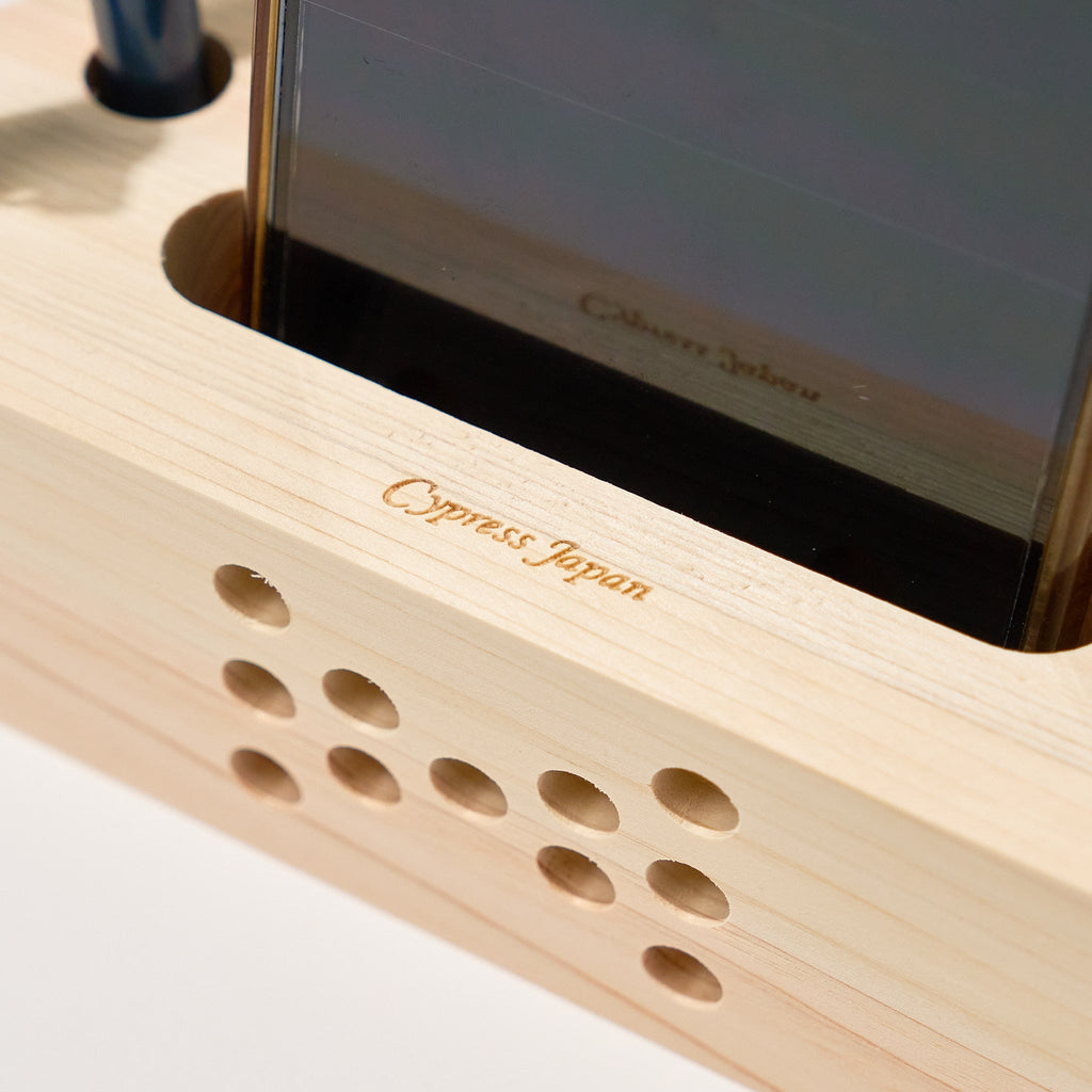 Hinoki Wood Phone Sound Amplifier and Stand / Cypress Japan