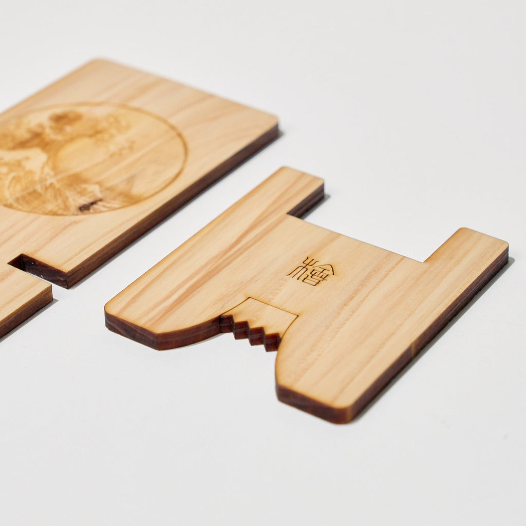Hinoki Wood Phone Stands / Cypress Japan
