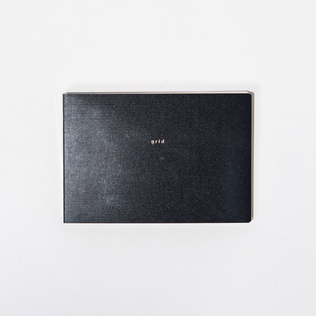 isshoni. Desk Notebook Thick / DAIGO