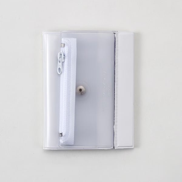 isshoni. Card File Case PVC / DAIGO