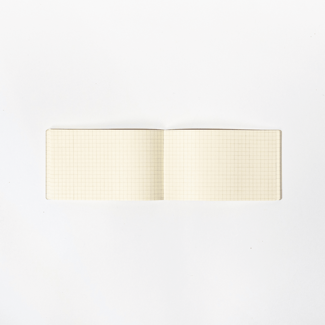 isshoni. Desk Notebook Thick / DAIGO