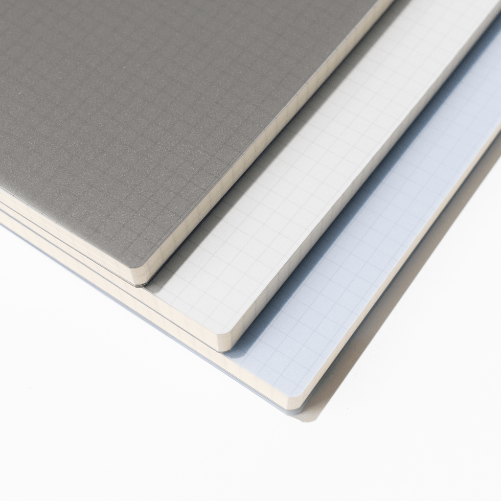 isshoni. Number Notebook Grid /  DAIGO