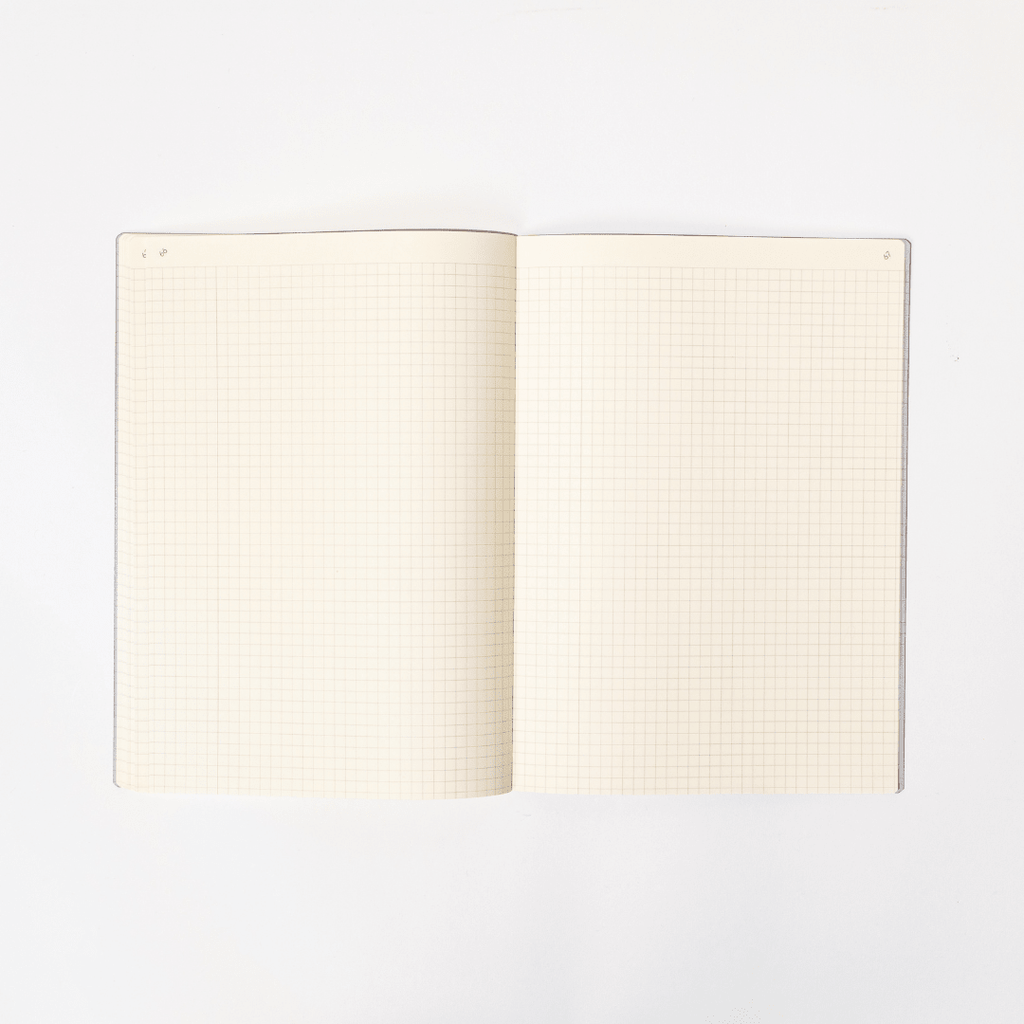 isshoni. Number Notebook Grid /  DAIGO