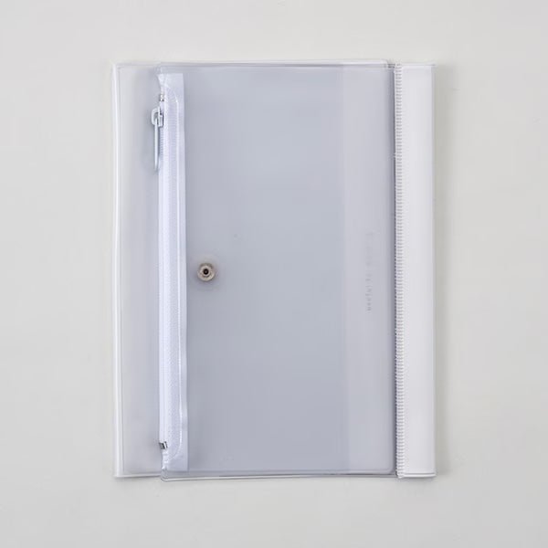 isshoni. Pen Case Notebook Cover / DAIGO