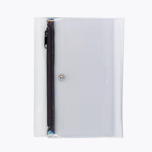 isshoni. Pen Case Notebook Cover / DAIGO