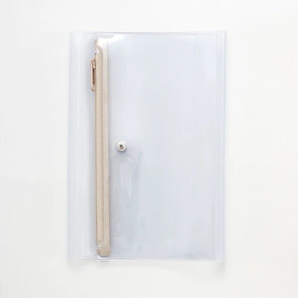 isshoni. Pen Case Notebook Cover / DAIGO