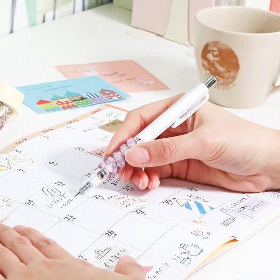 [Limited] Punyu Spiral SWEET Pencil Grip / Kutsuwa