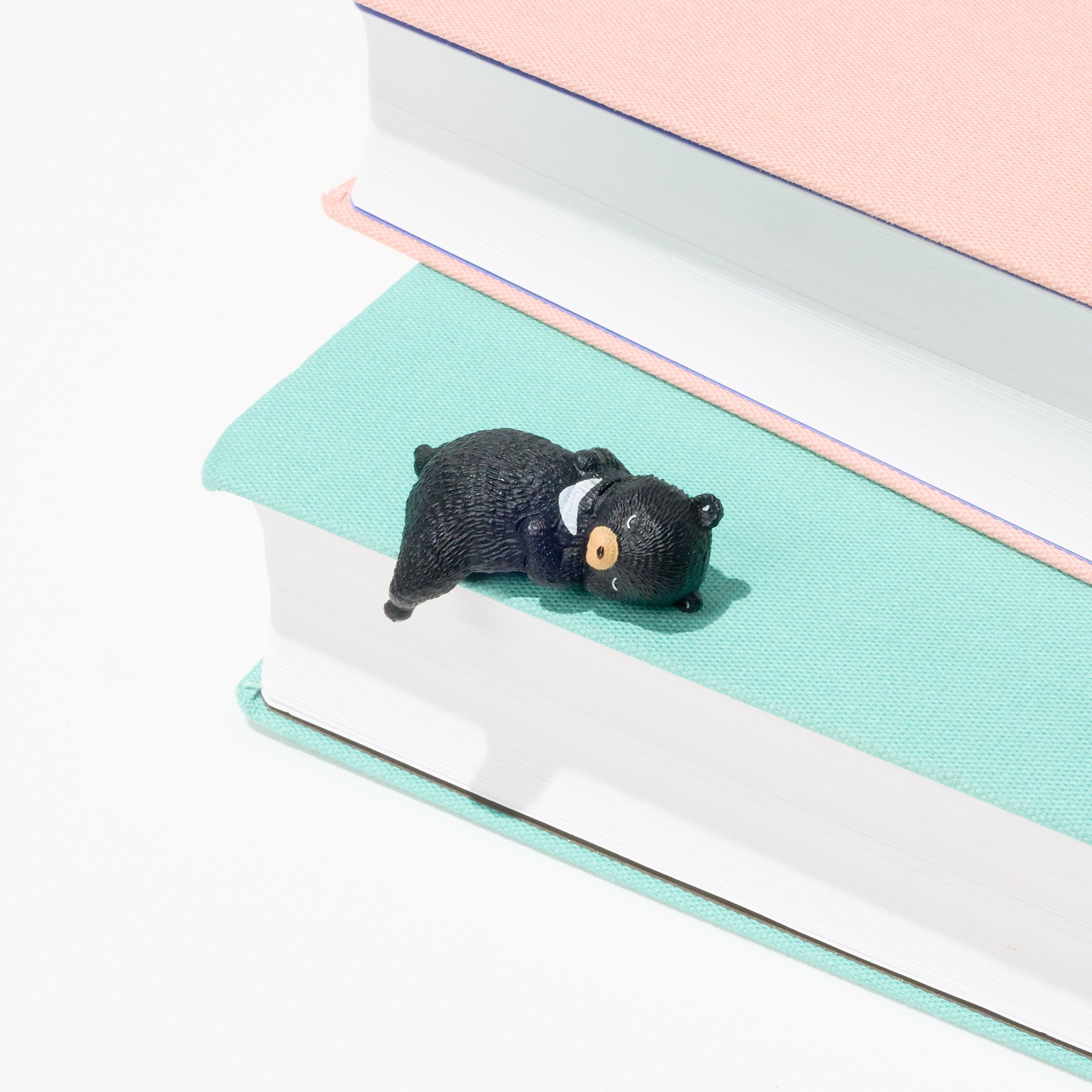Little Bear Resting on the Edge Gacha Capsule