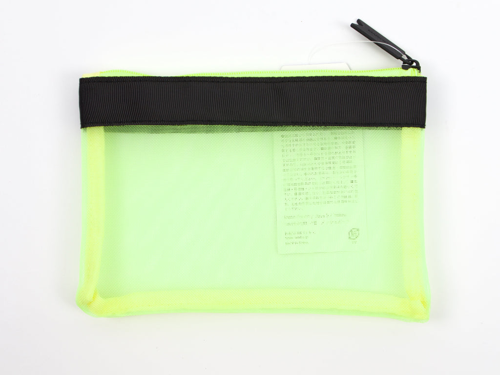 Mark's Inc. Mesh Pen Pouch