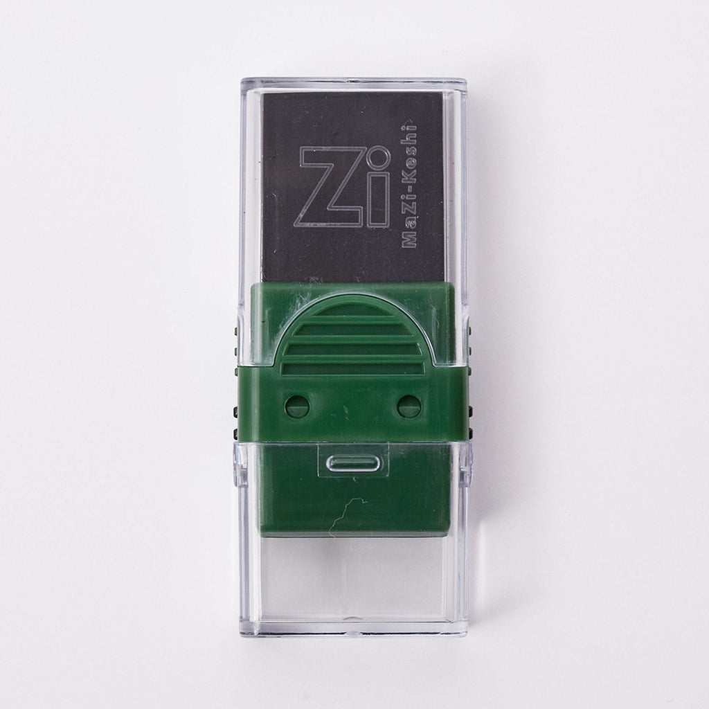 Mazi-Keshi Magnetic Eraser / Kutsuwa