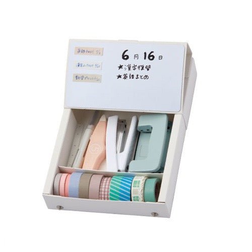 Memory Tray / Raymay Fujii