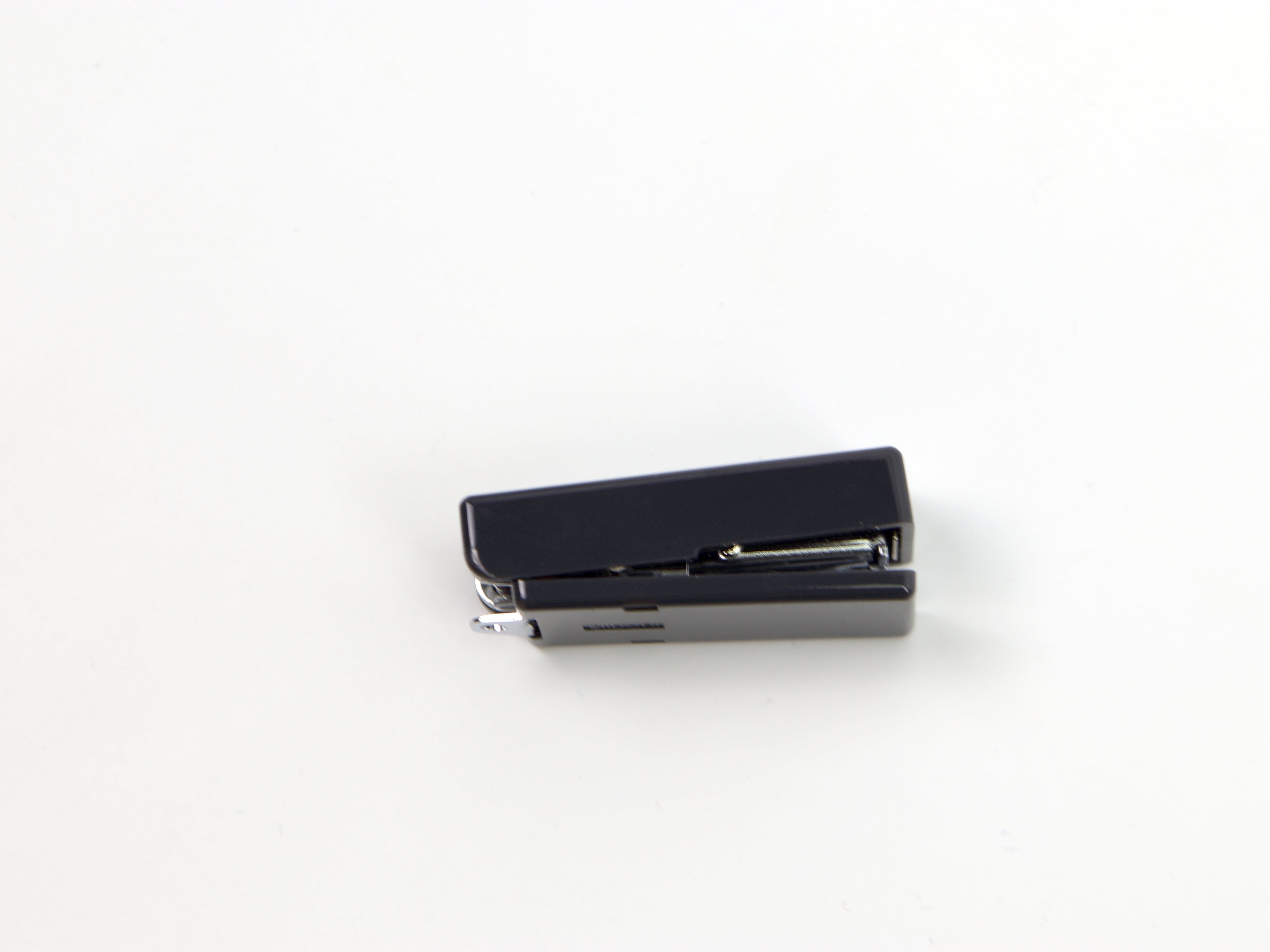 Midori XS Compact Stapler