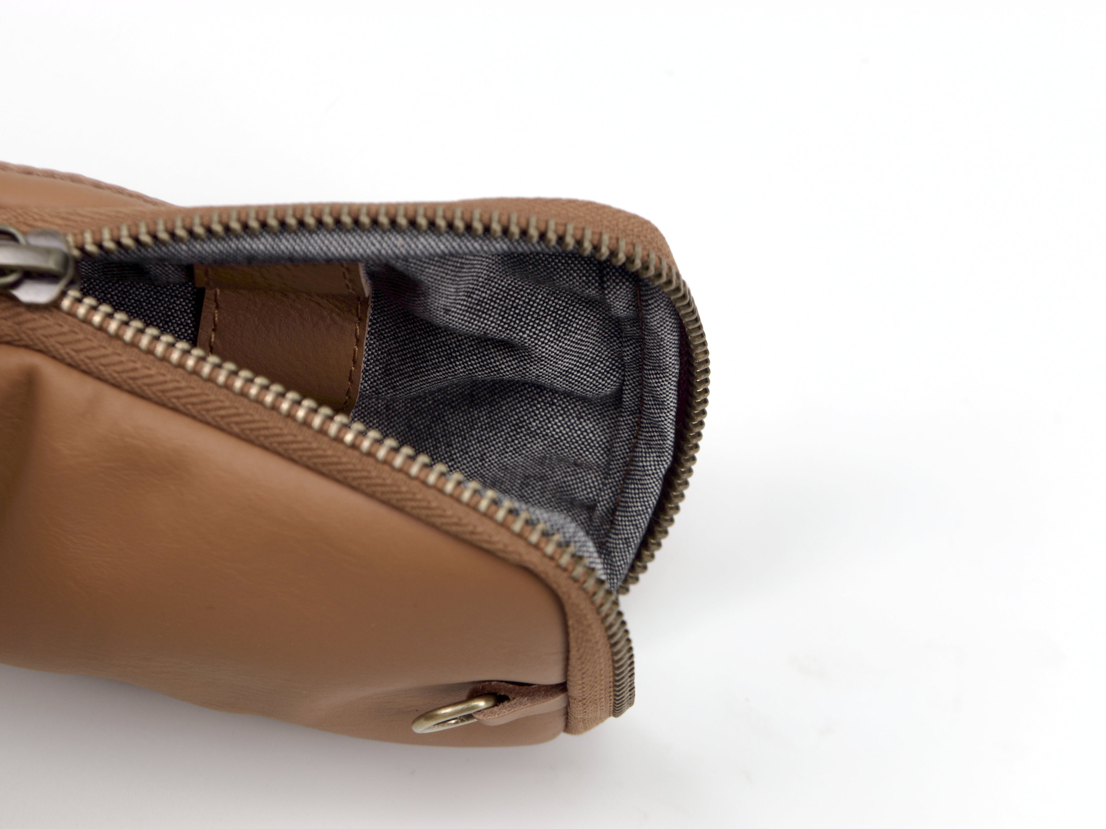 milloo Slim Pen Case Brown