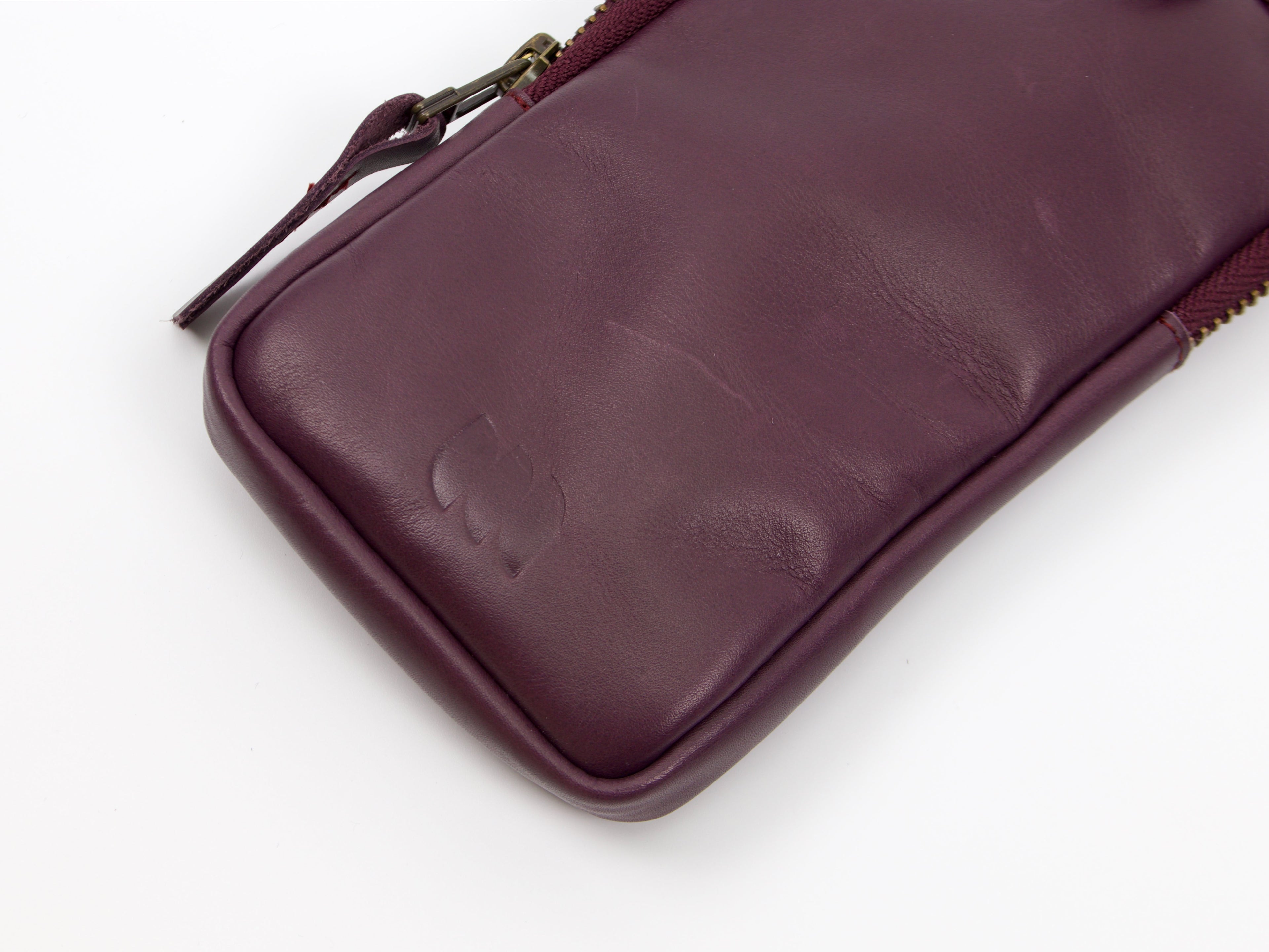 milloo Slim Pen Case Dark Plum