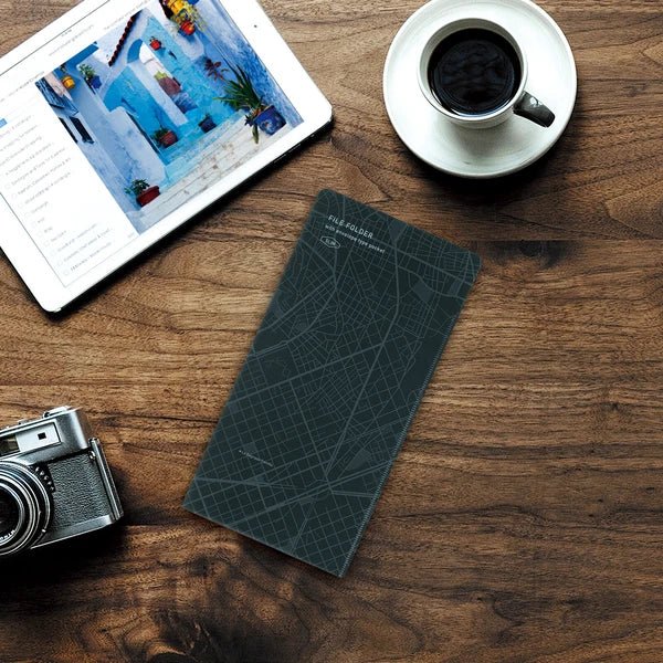 Multifunctional Clear File with Pockets / Marumo Printing