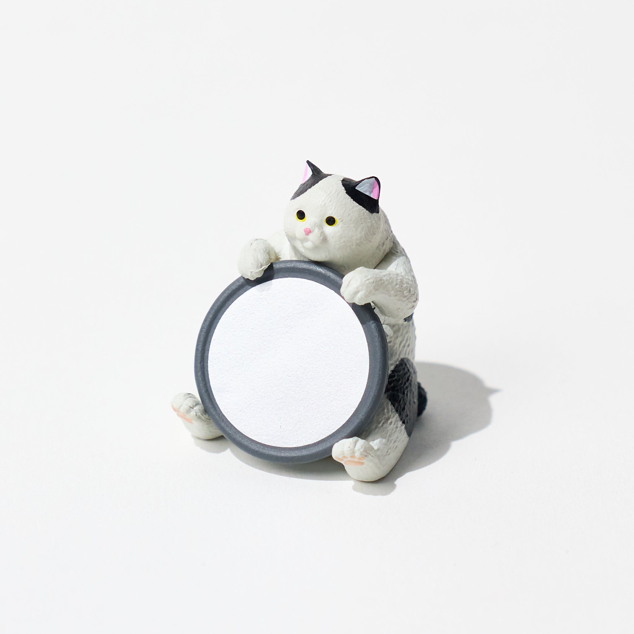 Nyanko (Kitty-Cat) Channel Gacha Capsule