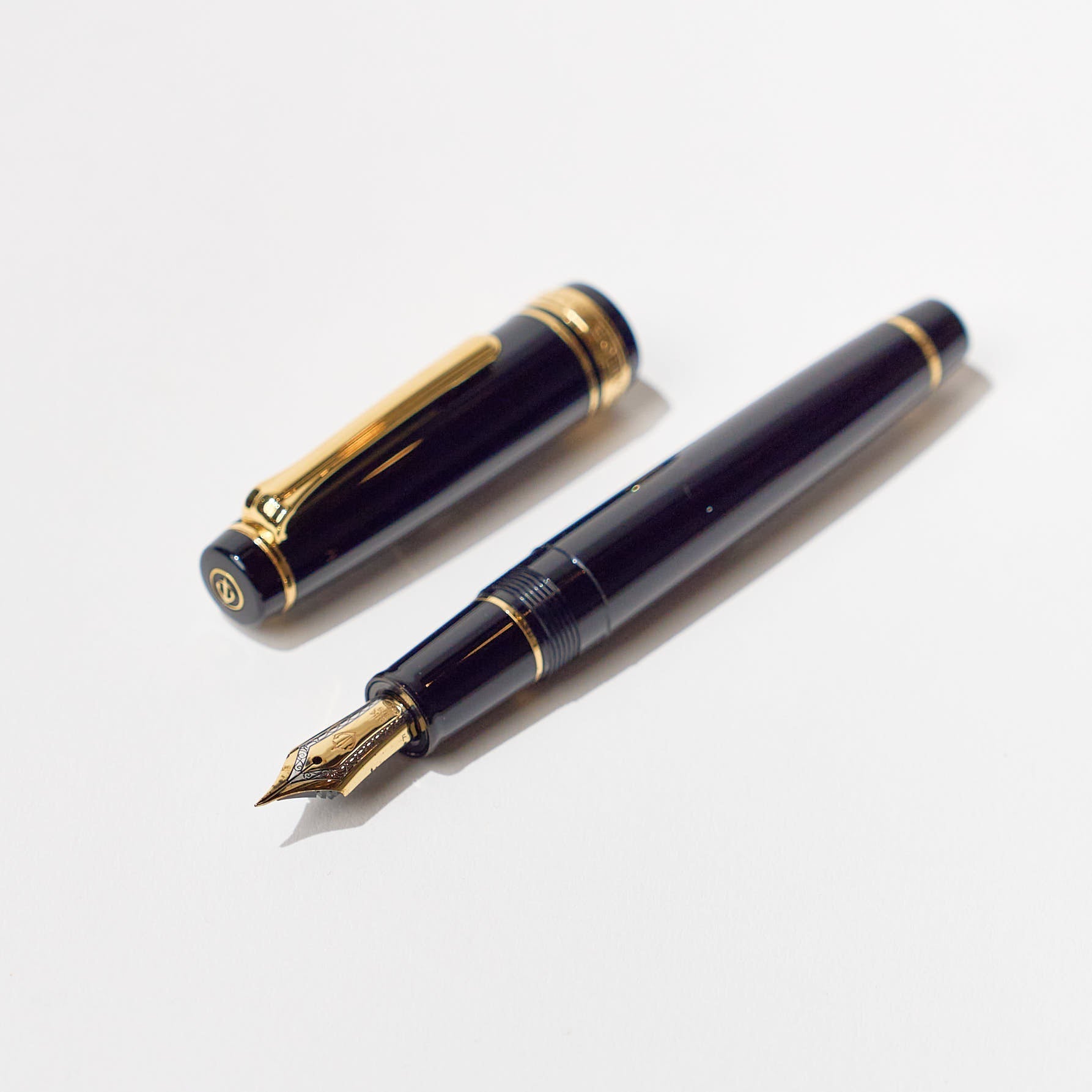 Professional Gear Gold Dual-Purpose Fountain Pen / Sailor