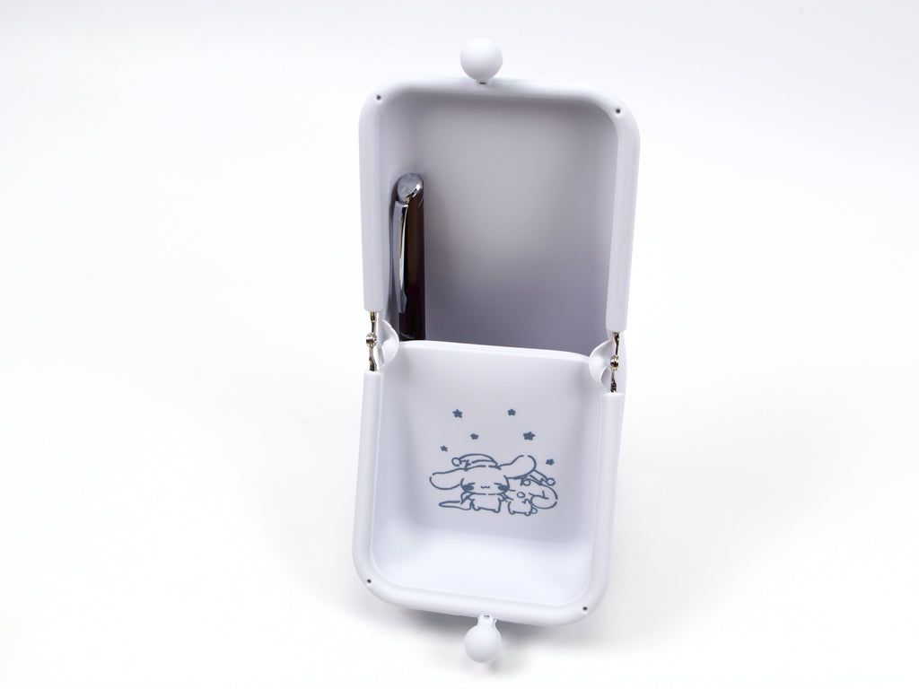 Kutsuwa Airpita Sanrio Pen Case