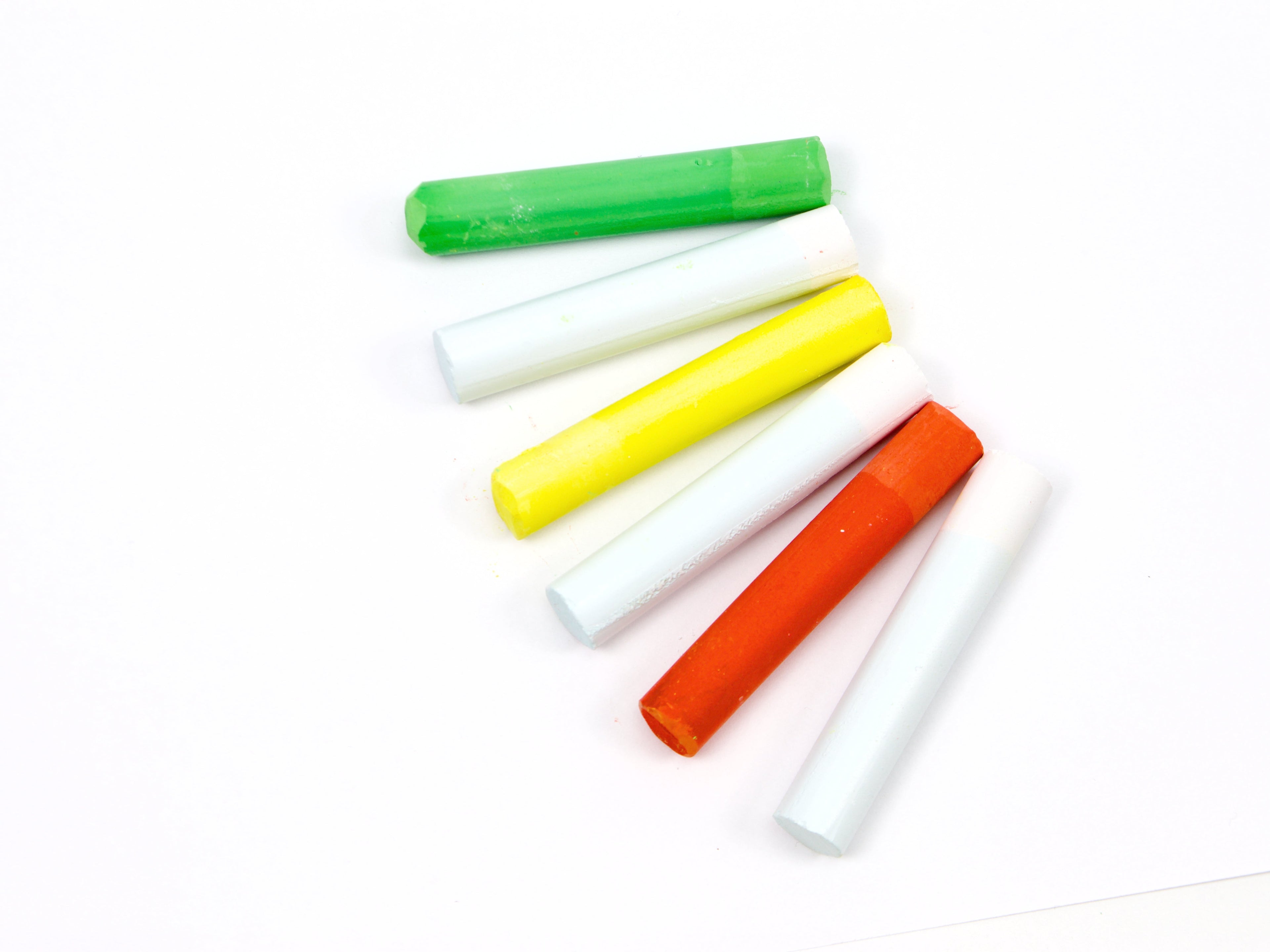 Rikagaku School Dustless Chalk Vitamin Set